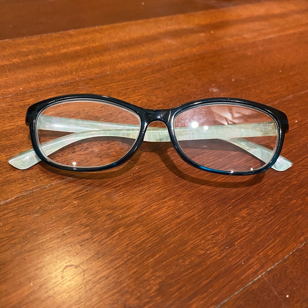 Like New reading glasses. 62mm +1.50 r20